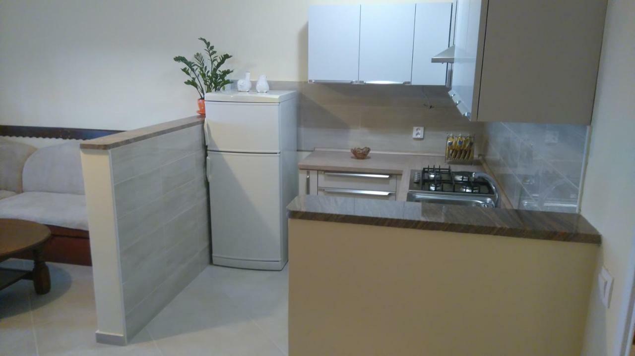 Apartment Ivana Сень Екстер'єр фото