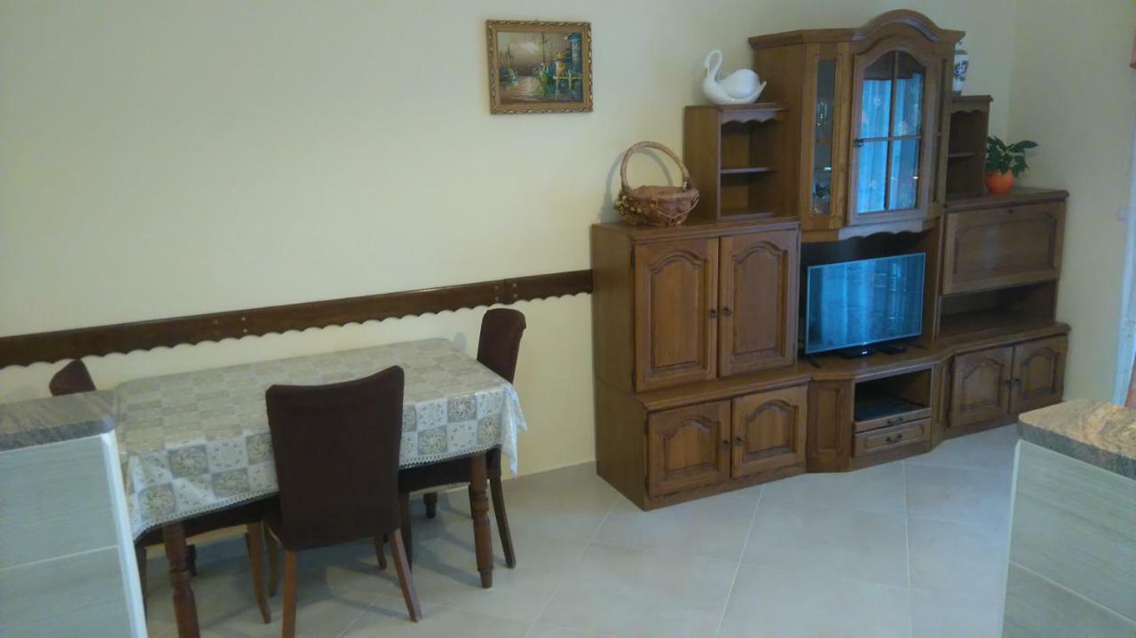 Apartment Ivana Сень Екстер'єр фото